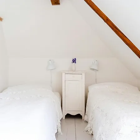 Familievenlig Ferieoase Med Havudsigt Pa Fyn Holiday home Nyborg